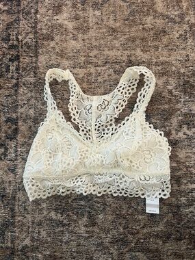 NWT aerie Ivory Lace Racerback Bralette